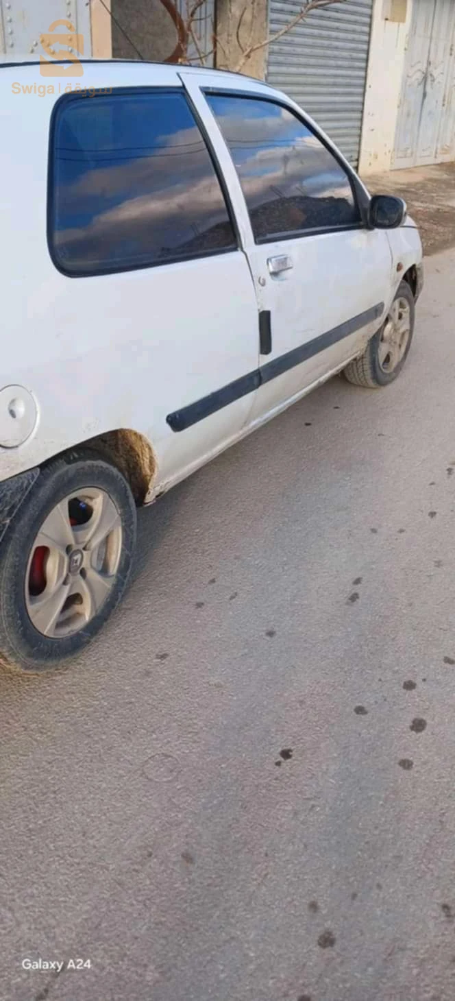 Renault Clio 1 1998 5 BATNA