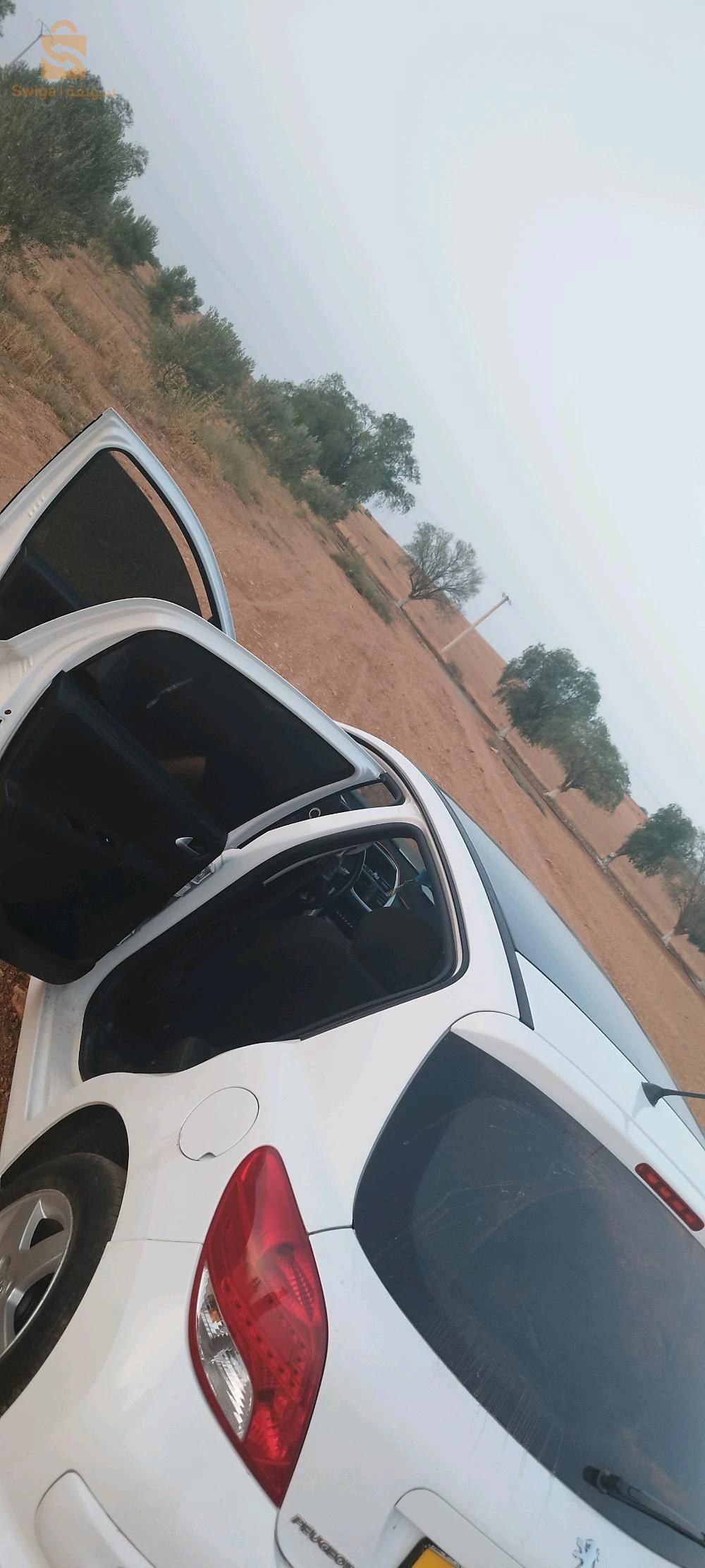 بيجو 207 29 معسكر