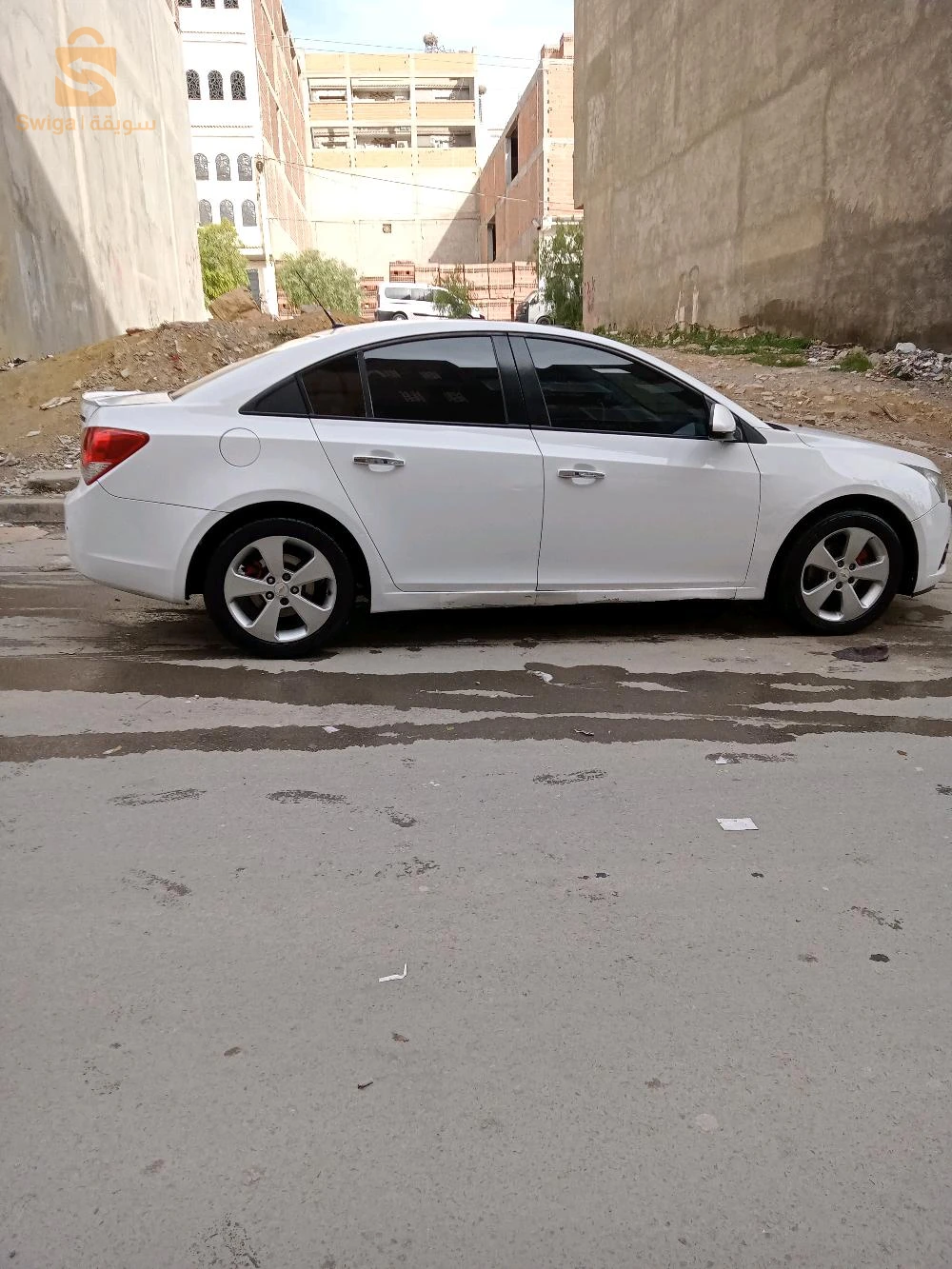 بيع وتبادل