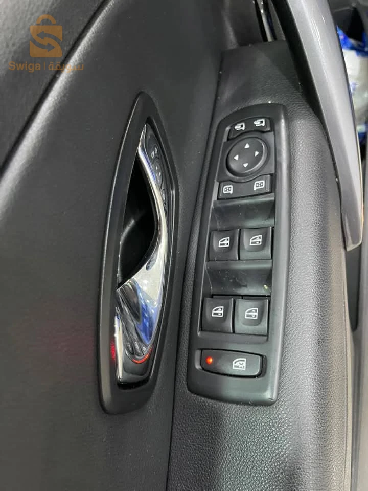 رينو Megane 2012 23 عنابة