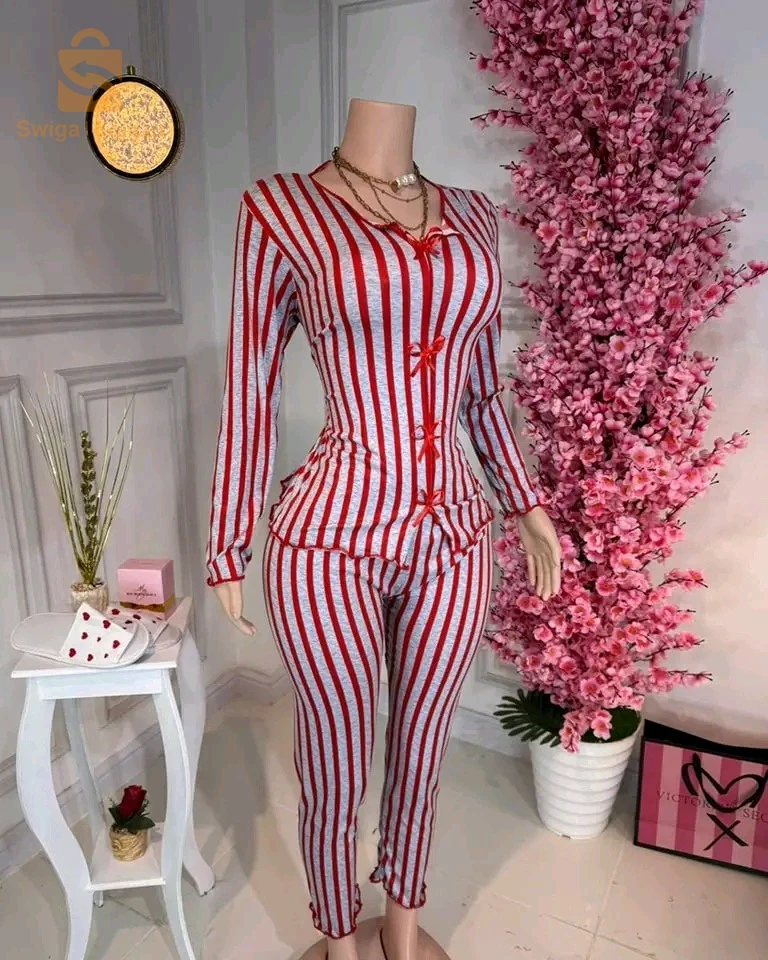 بيجامة +روبة
