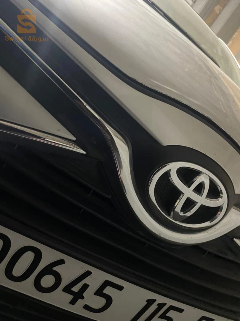 Toyota Yaris 2015 51 Ouled Djellal