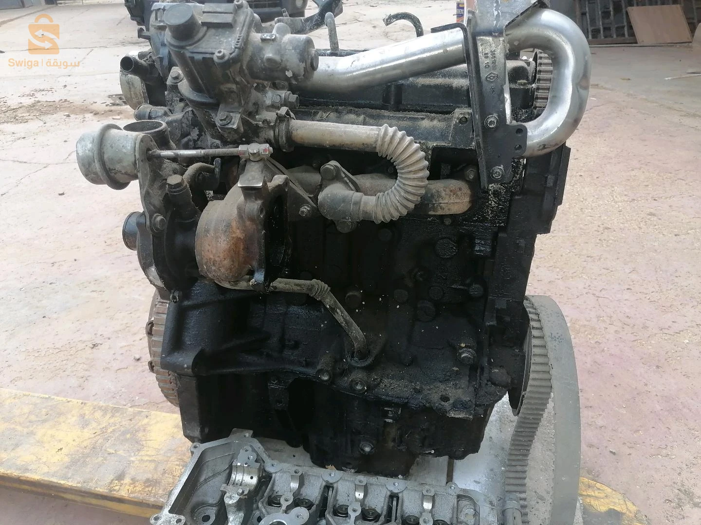 محركين رونو 1.5.  وبيجو 208