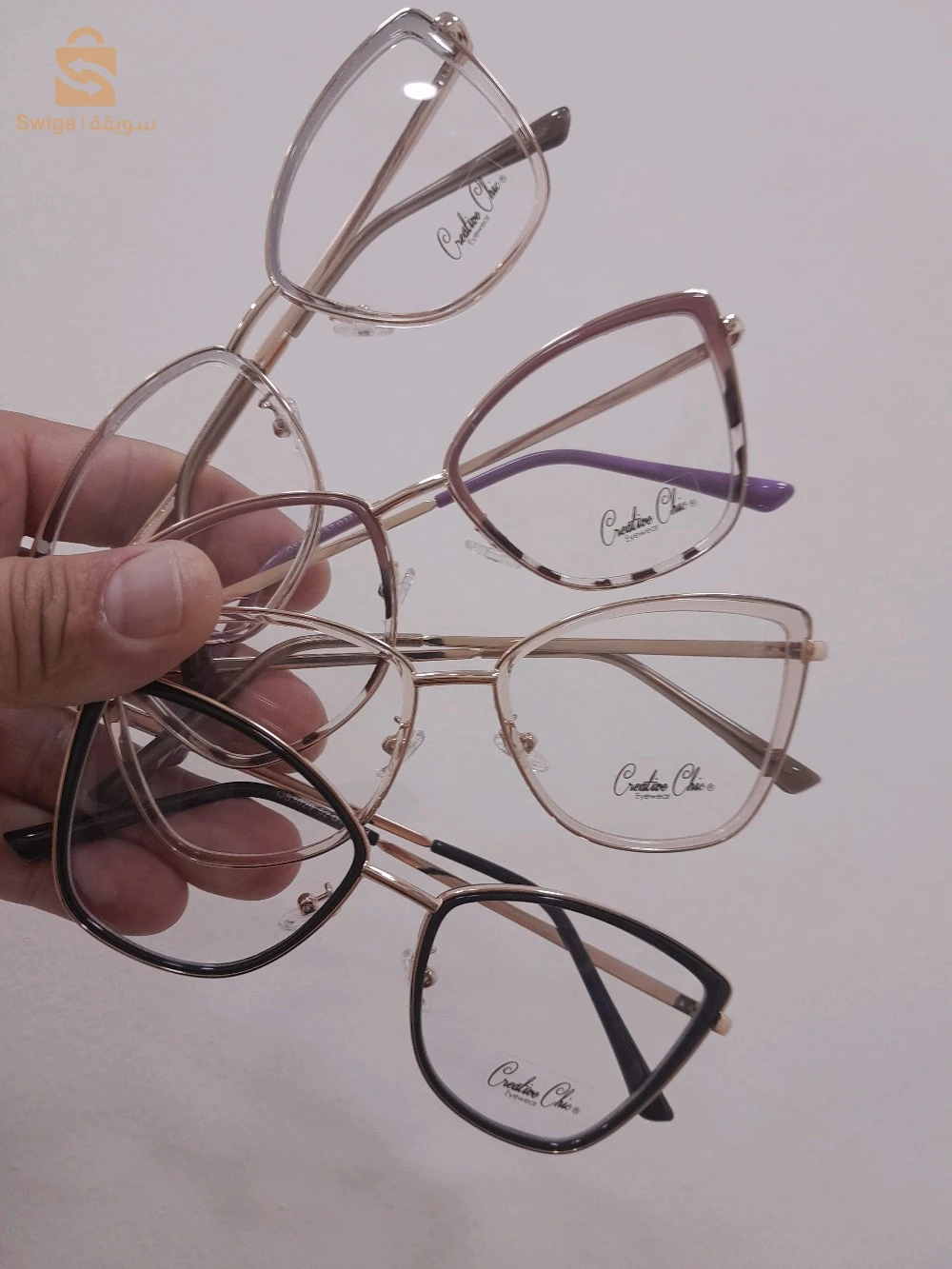 نظارات نسائية