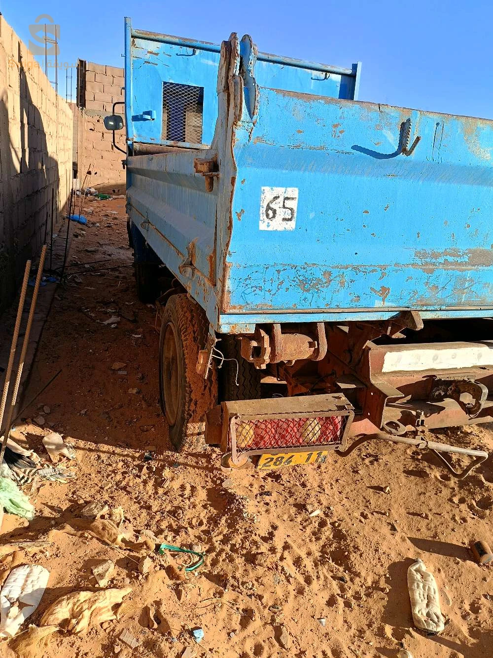 رينو 1984 53 إن صالح