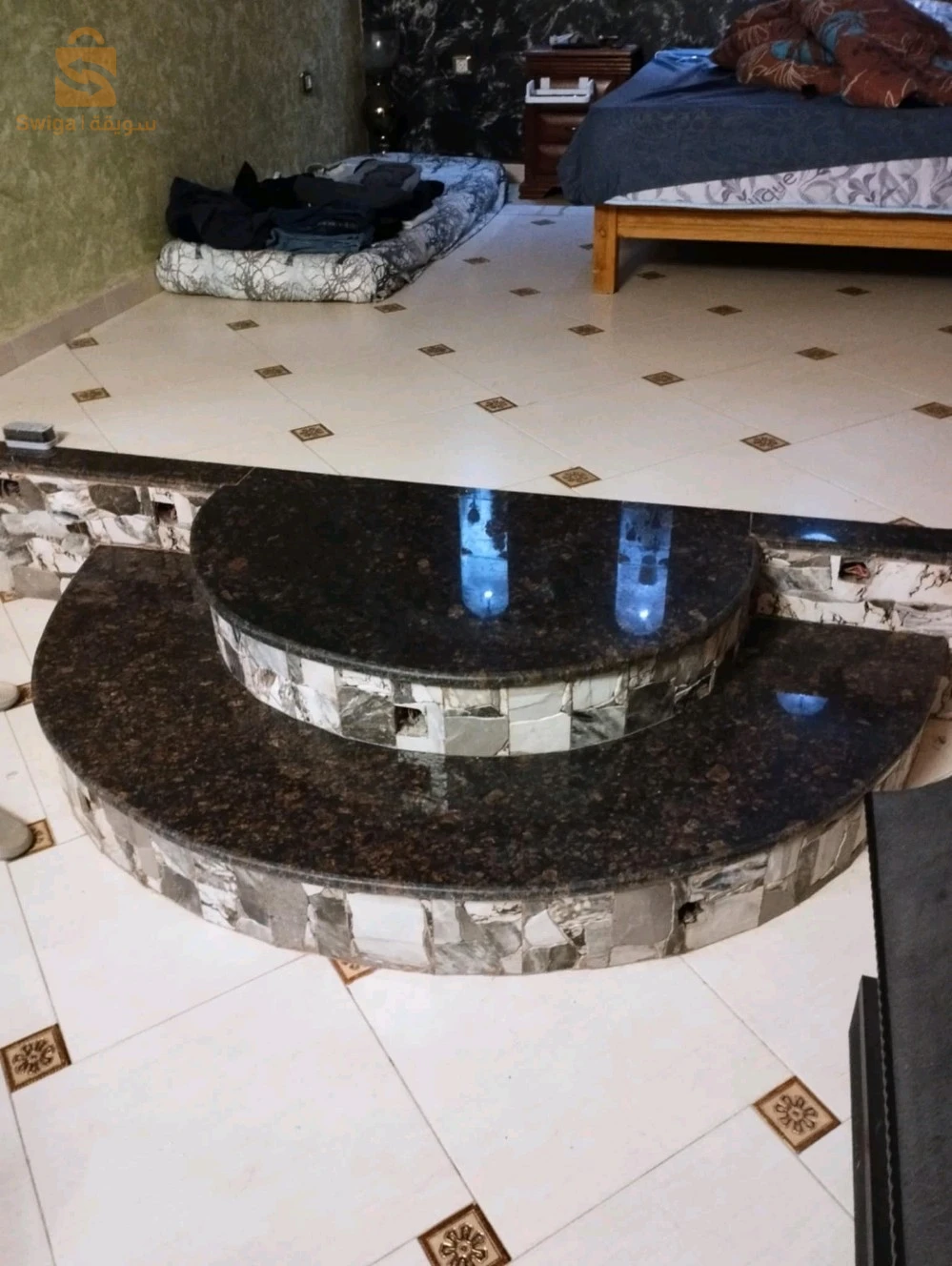 فيلا للبيع 3 طوابق مفرشة 
0542277861