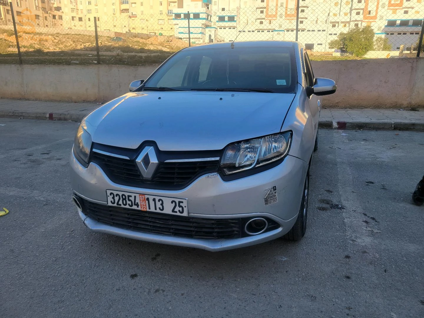 رينو SYMBOL 2013 25 قسنطينة