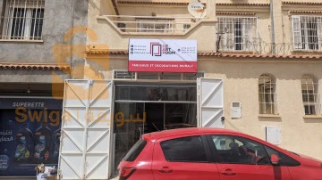 Impressions et Montage de plaque signaletique Bche tire sur bois