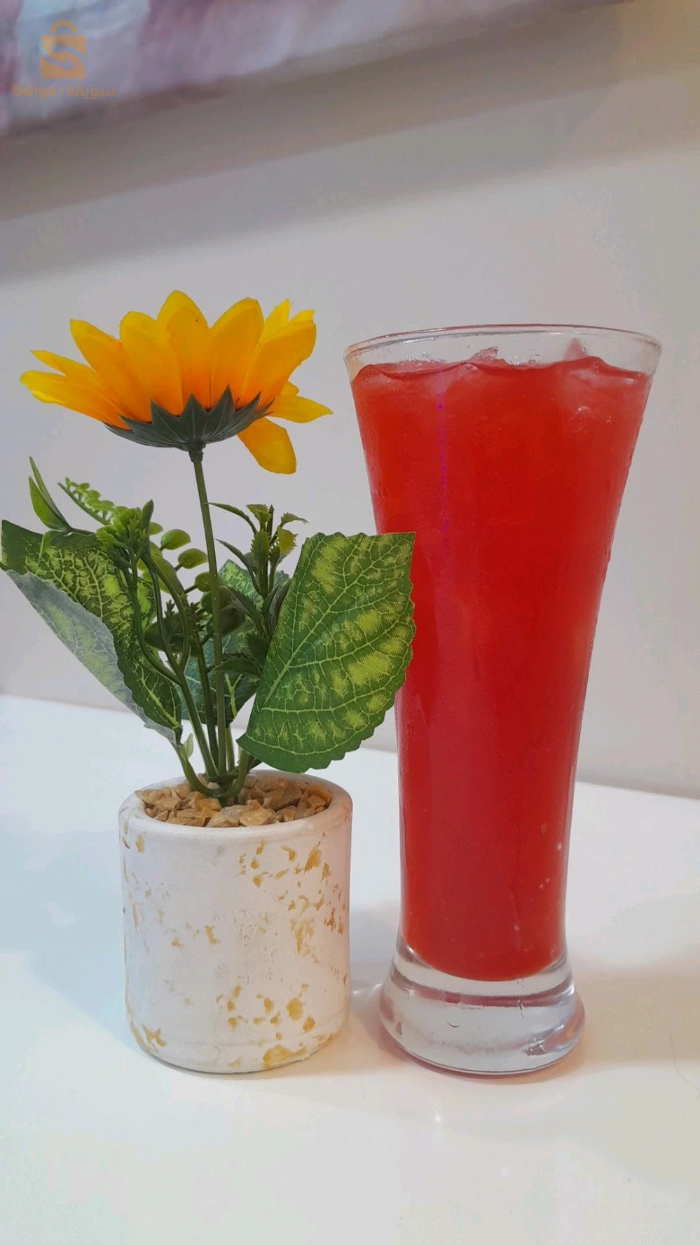 shaker barman cocktail