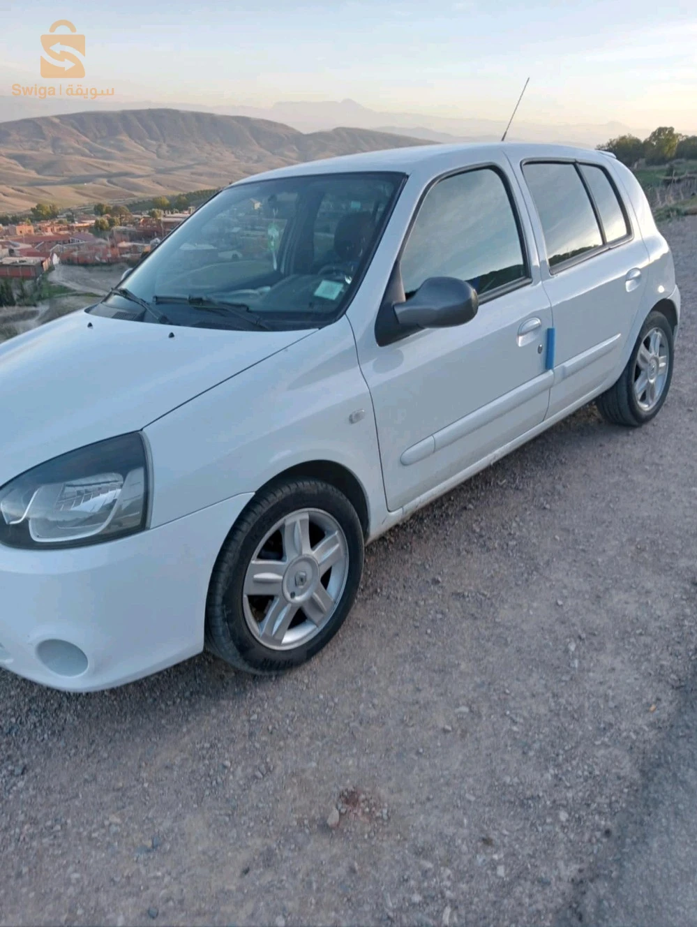رينو Clio 2 2015 44 عين الدفلى