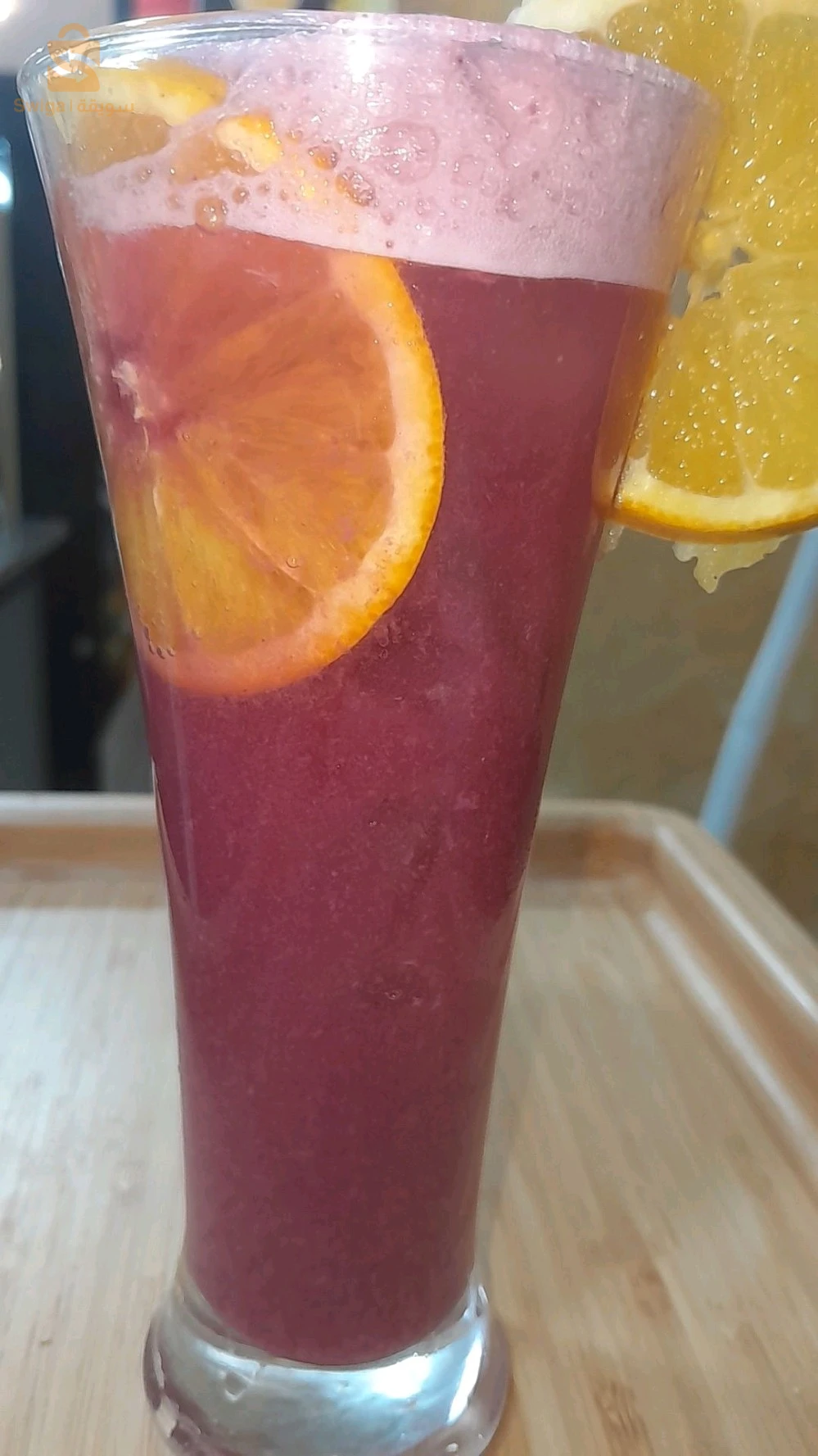 shaker barman cocktail