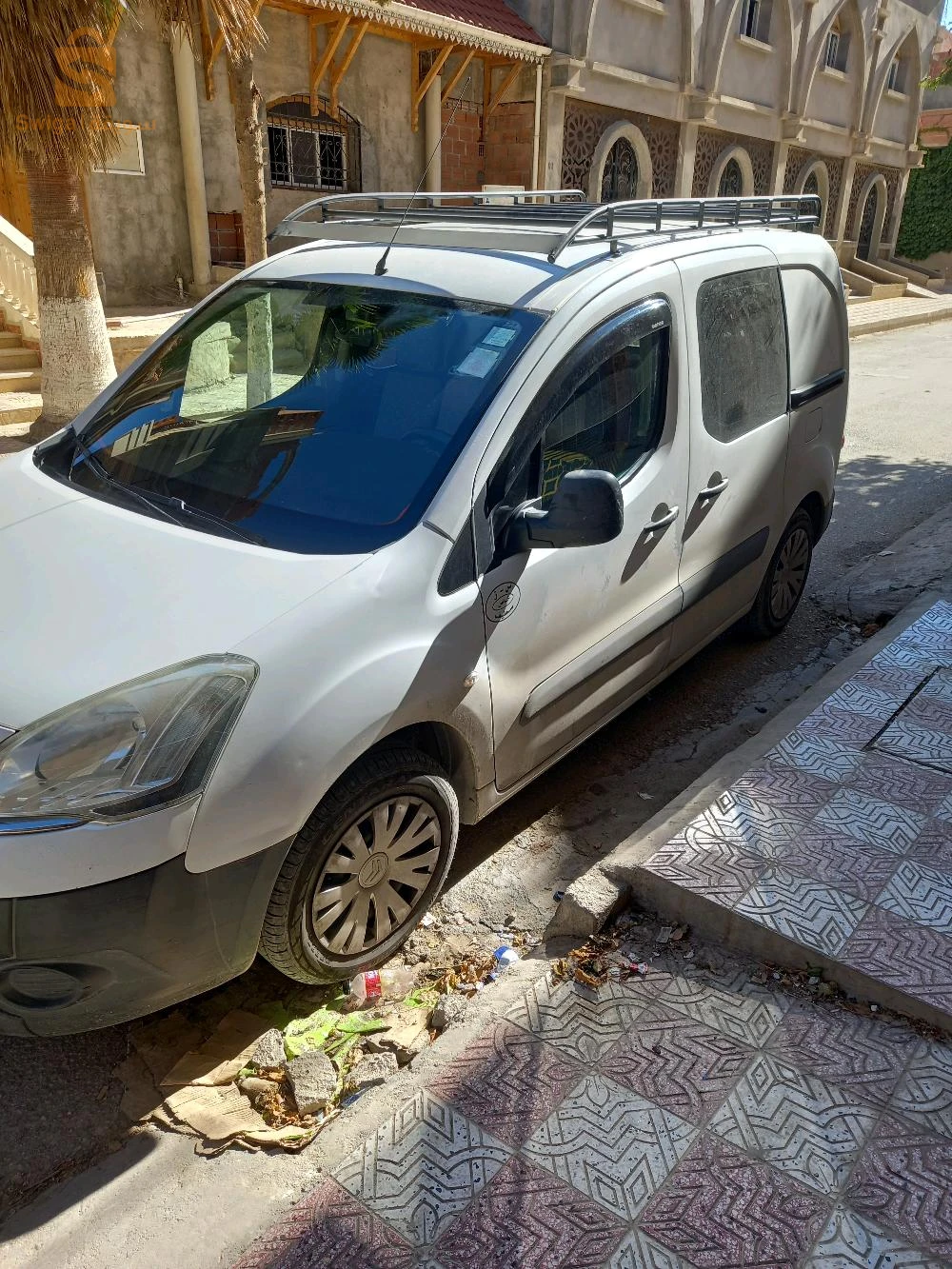 صناعة بورت بقاج متوفر جميع السيارات النفعية 0775918707