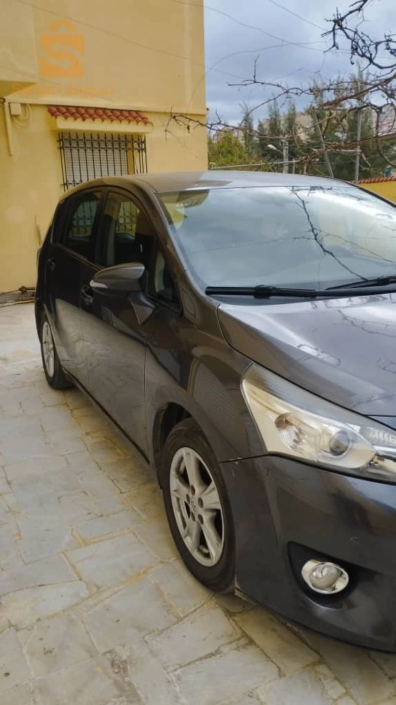 TOYOTA VERSO 2013
