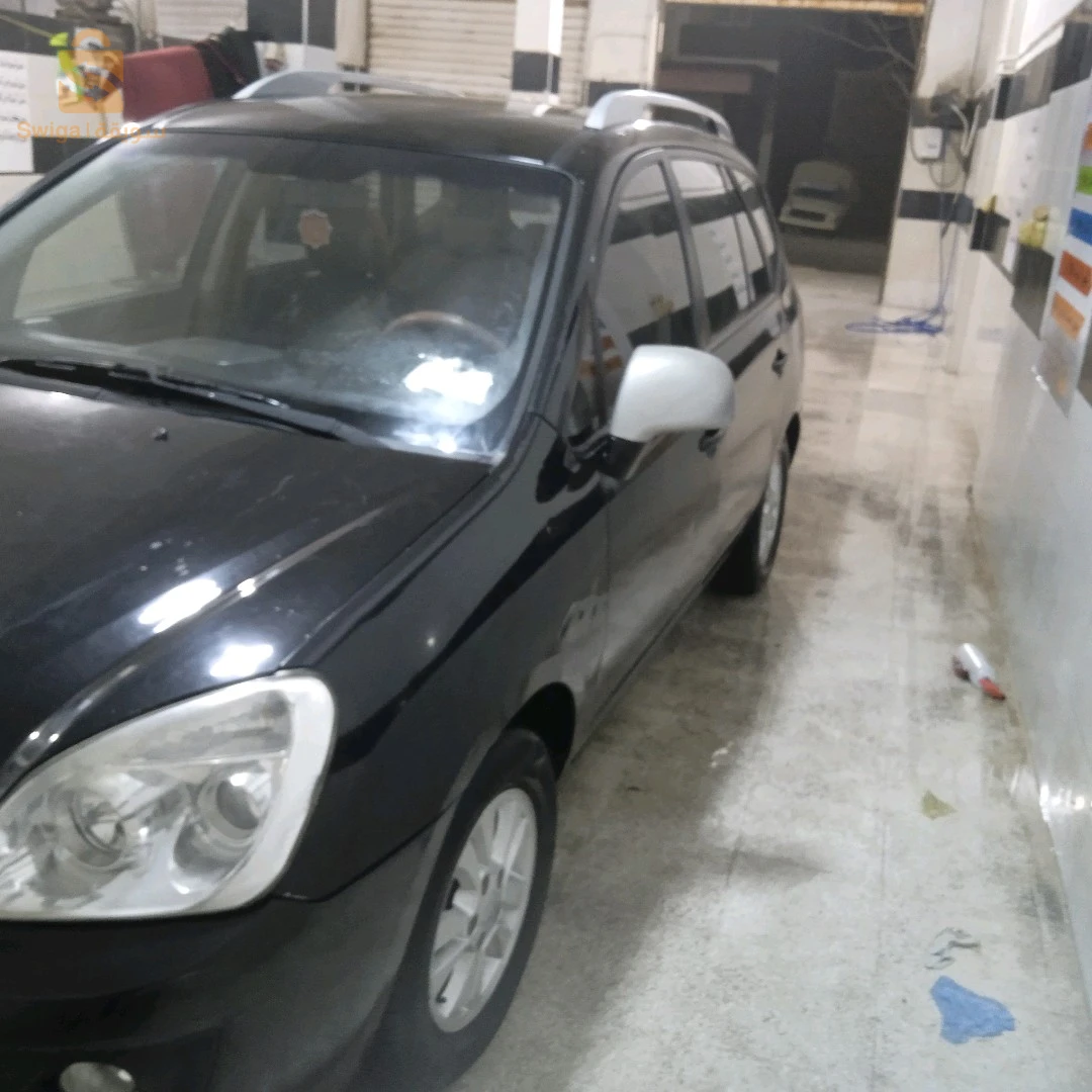 Kia Carens 2012 13 TLEMCEN