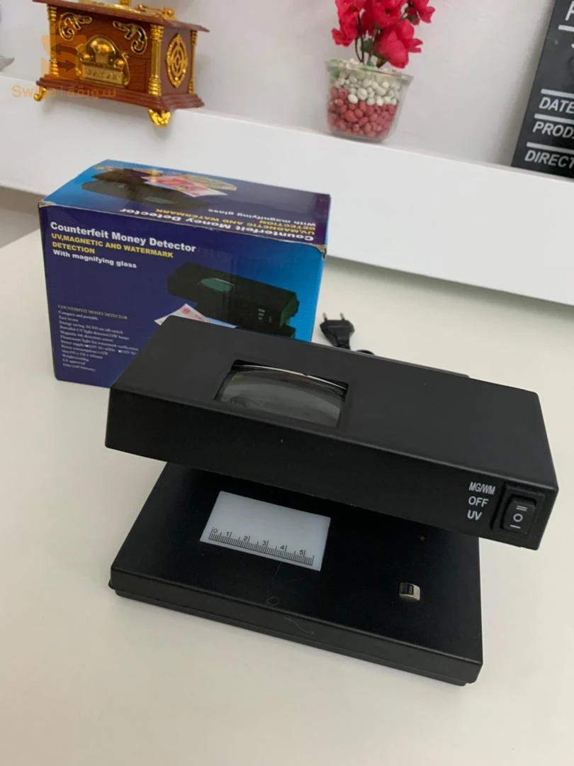 Détecteur de faux billets avec lumière UV bleue et blanche