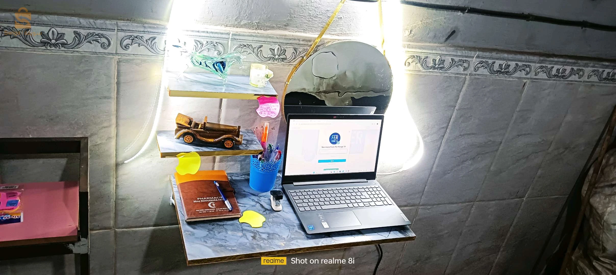 طاولة قابلة للطي: 1❎3 الحل المثالي للشقق الصغيرة والطلاب