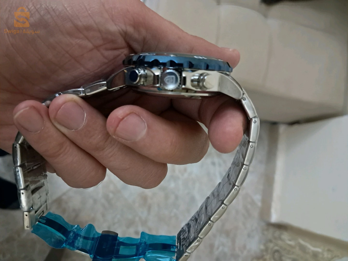 montre de luxe poedagar numérique et electronique