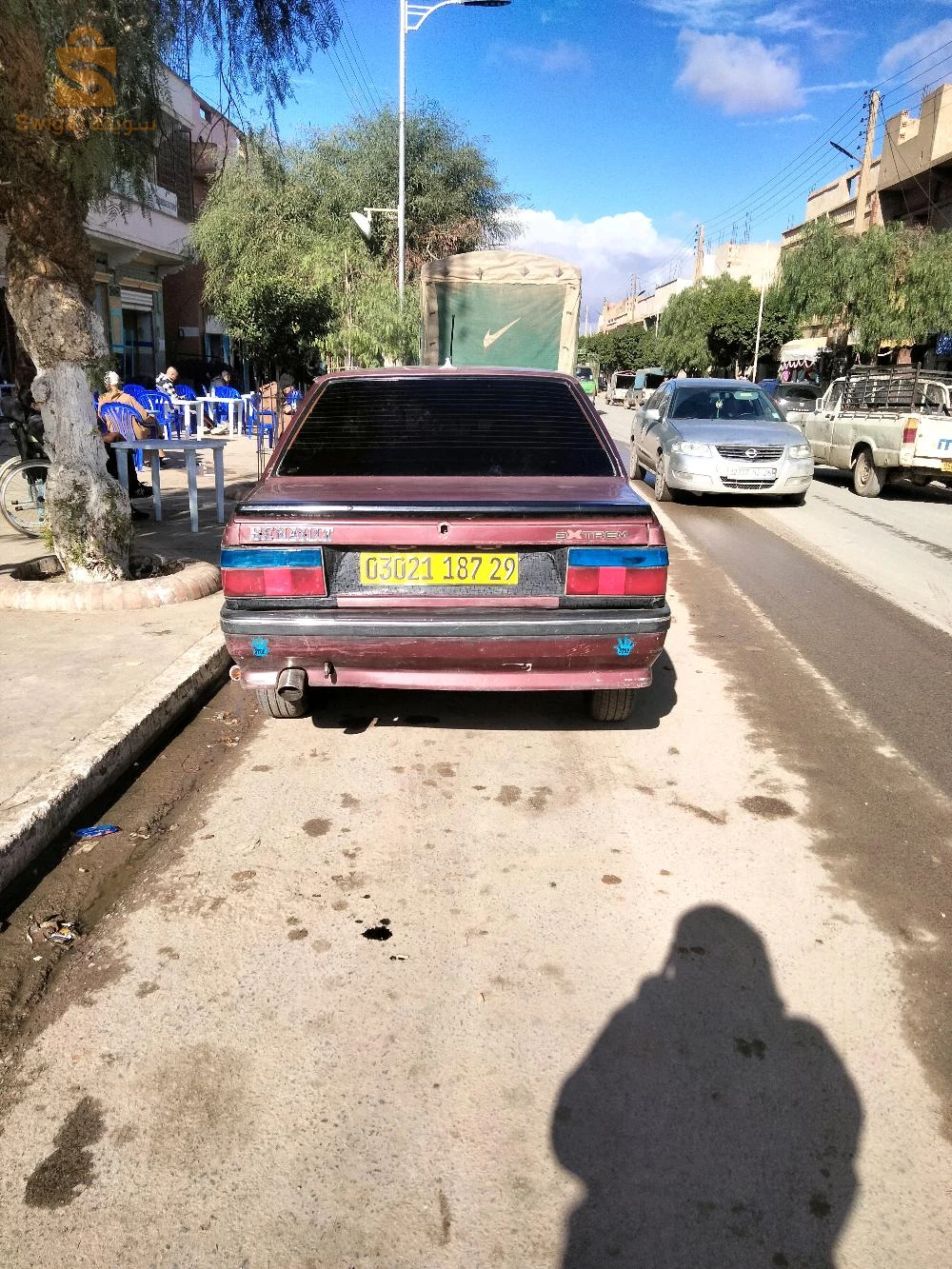 رينو R 9 1987 29 معسكر