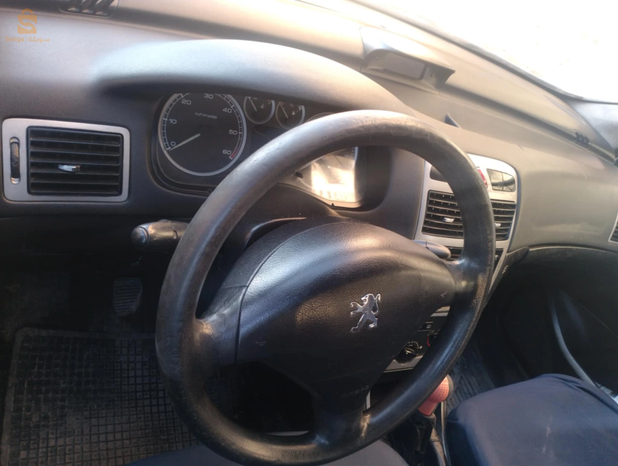 بيجو 307 2001 7 بسكرة