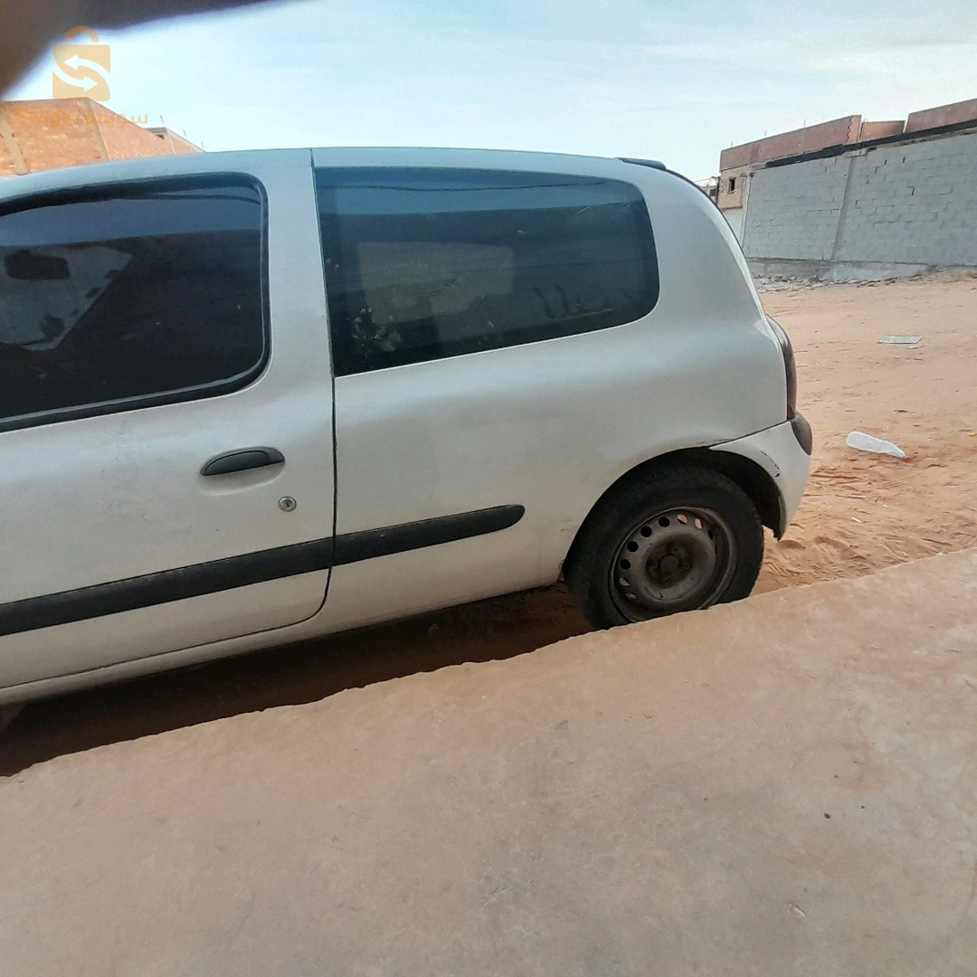 رينو Clio 2 2001 47 غرداية