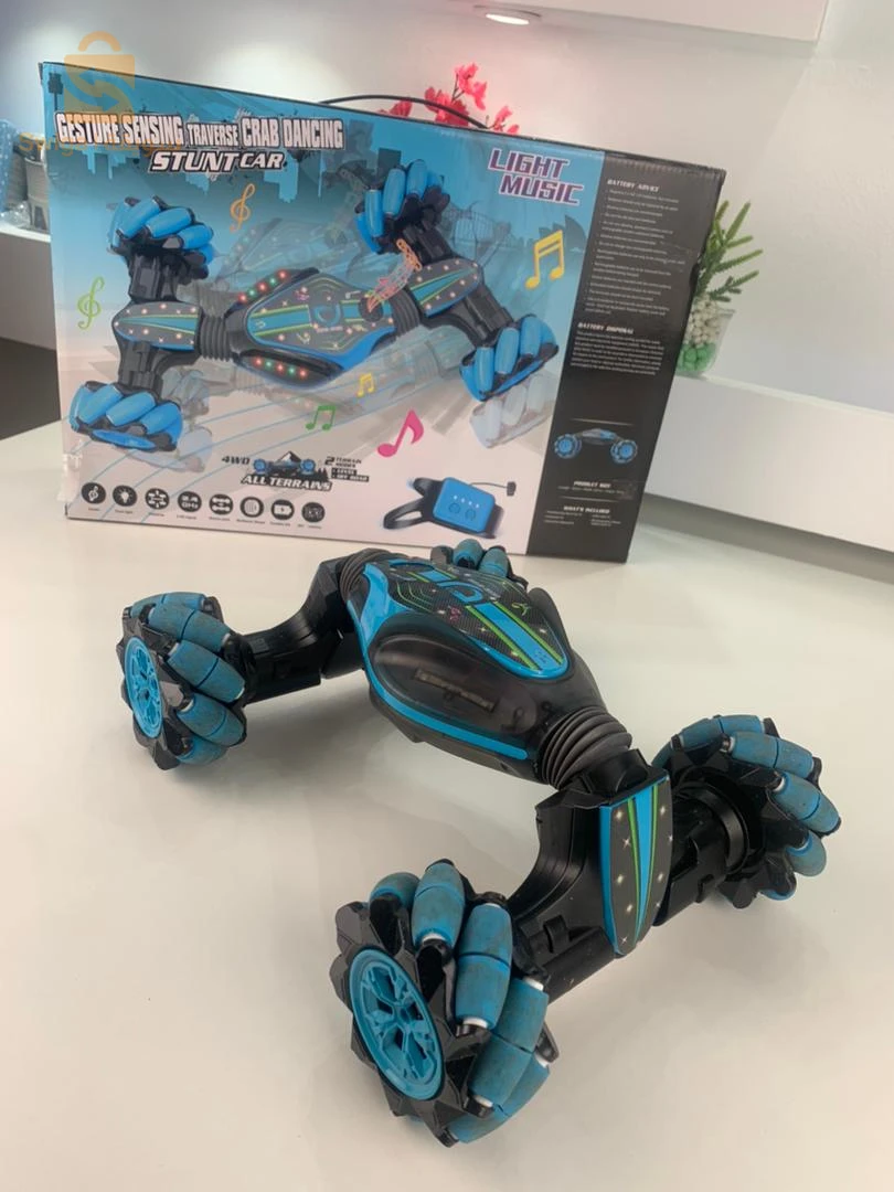 Voiture Télécommandée Acrobate 4WD avec Rotation à 360° – سيارة بهلوانية بجهاز تحكم عن بعد مع دوران 360 درجة