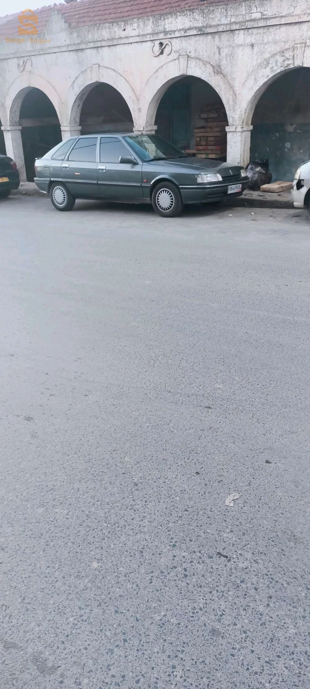 رينو R 21 1992 12 تبسة