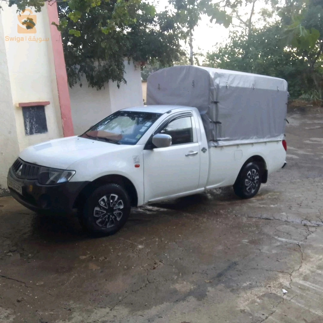 ميتسوبيشي L200 2007 10 البويرة
