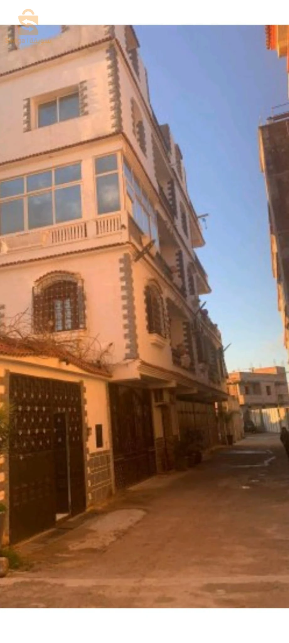 فيلا للبيع 3 طوابق مفرشة 
0542277861