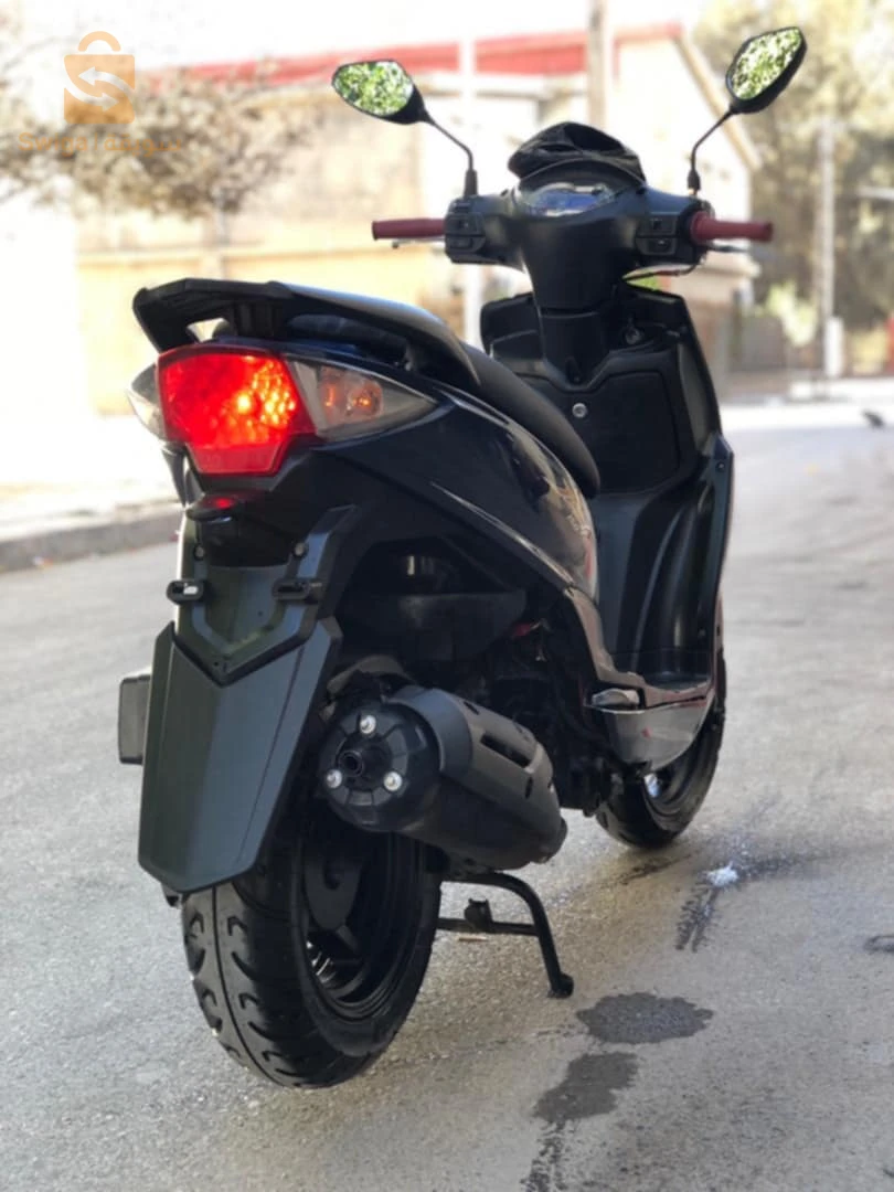 دراجة نارية للبيع j4