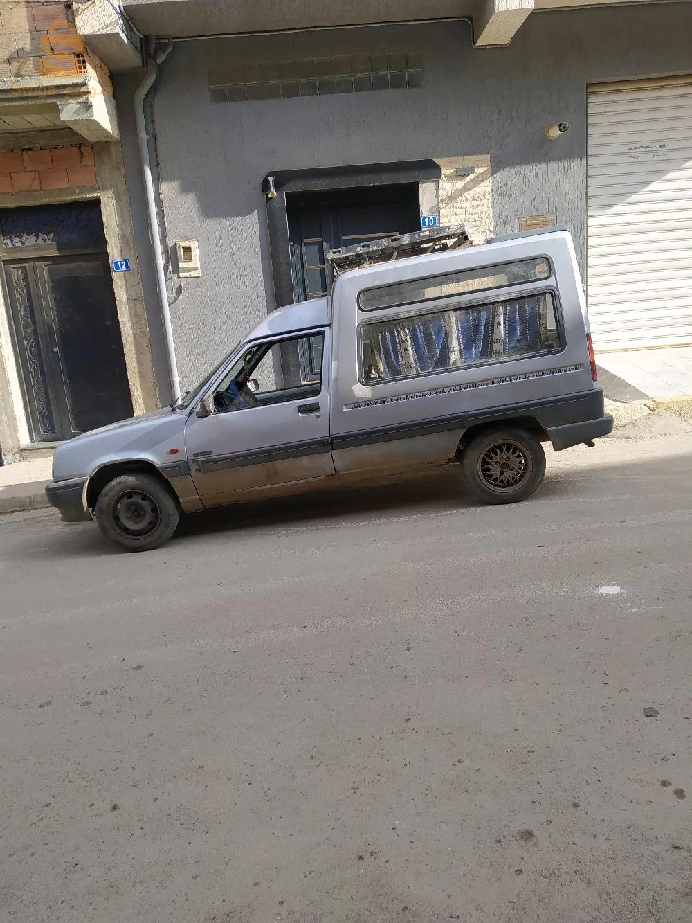 بيع رونو اكسبراس سياحية