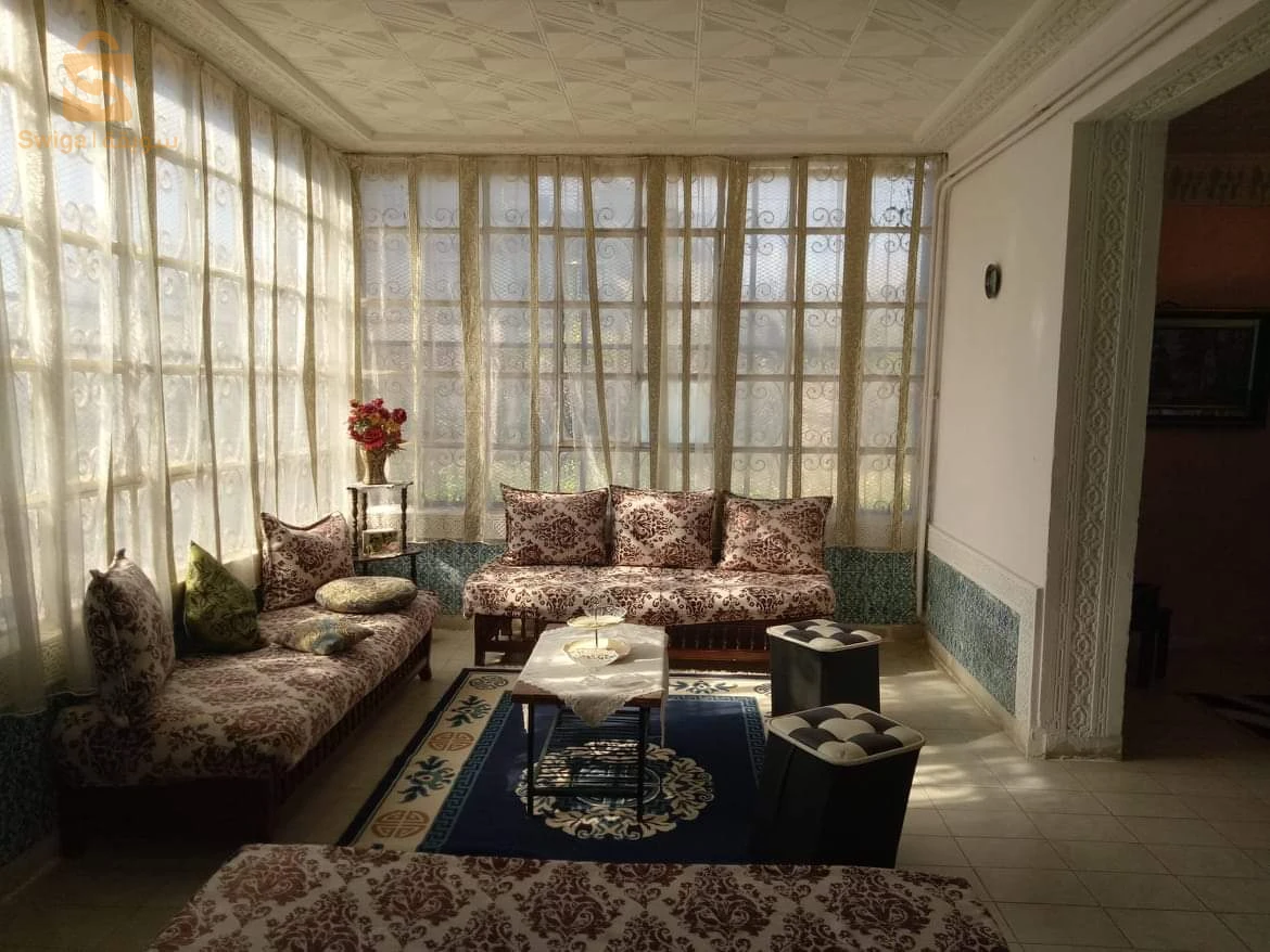 Villa commercial et habitat