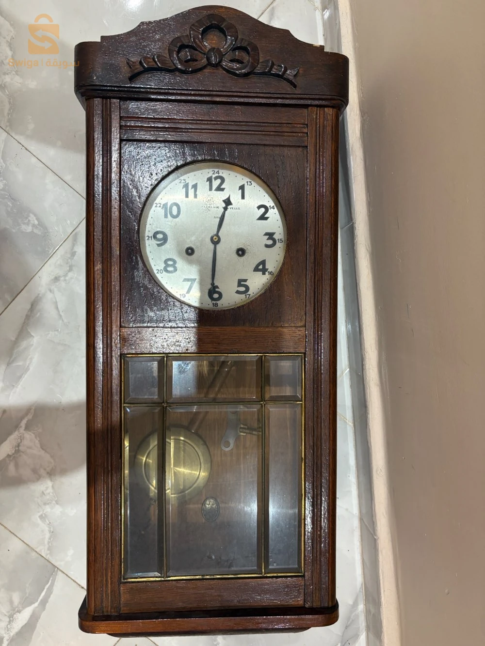 orloge murale mécanique