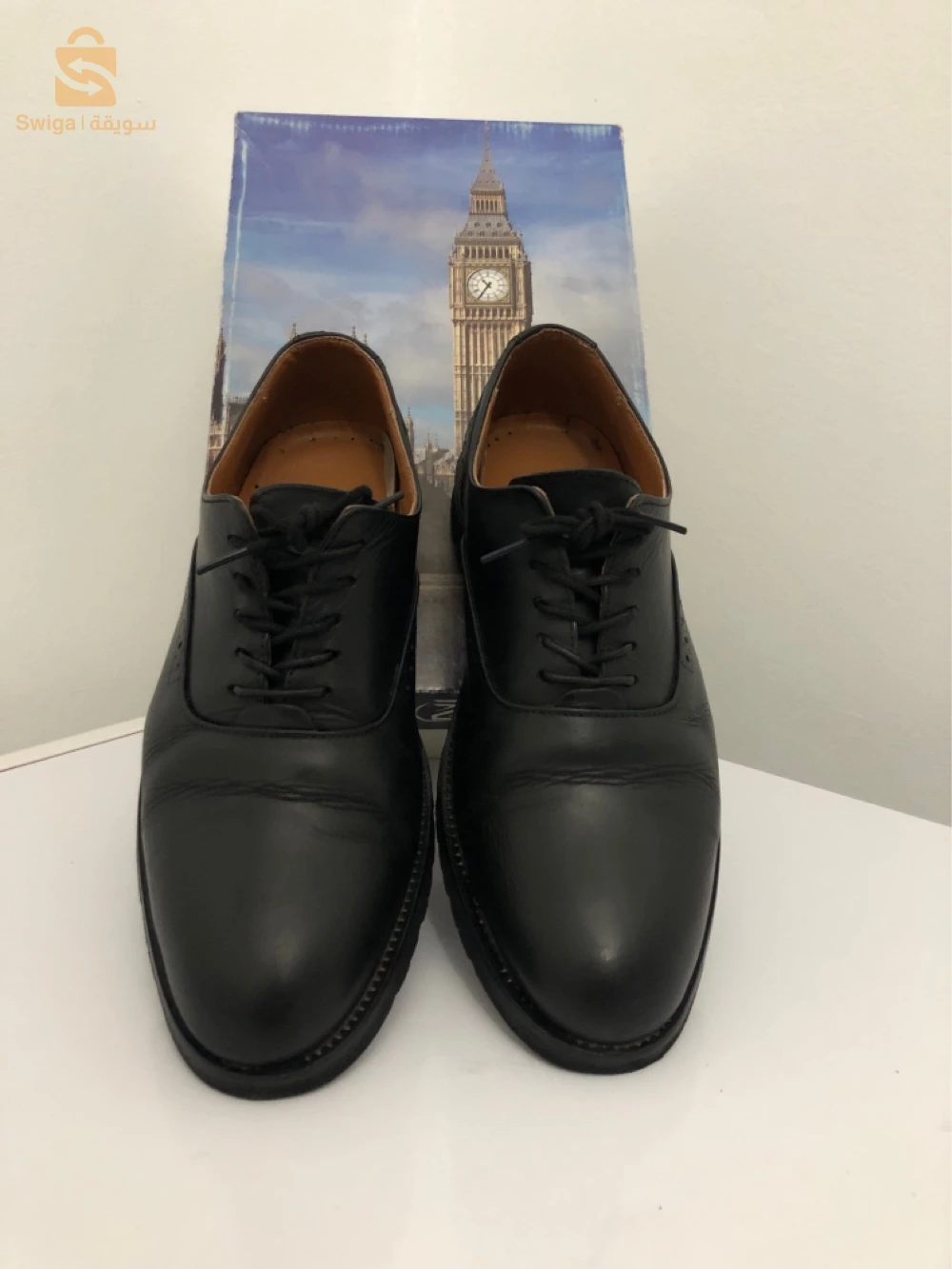 Soulier classique sport confortable (39/40)