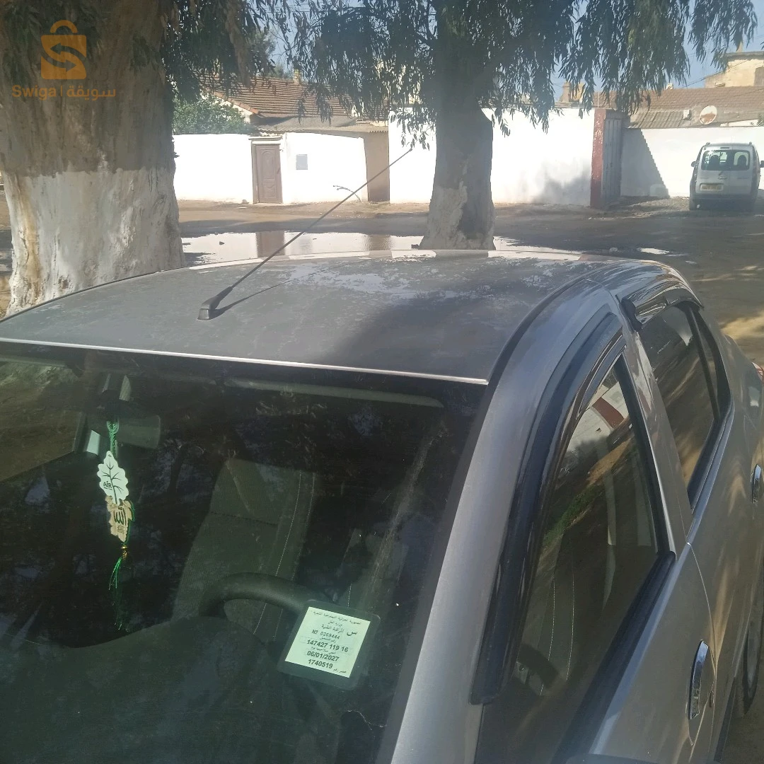 Renault 2019 42 TIPAZA