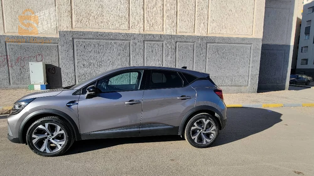 Renault Captur 2022 42 TIPAZA