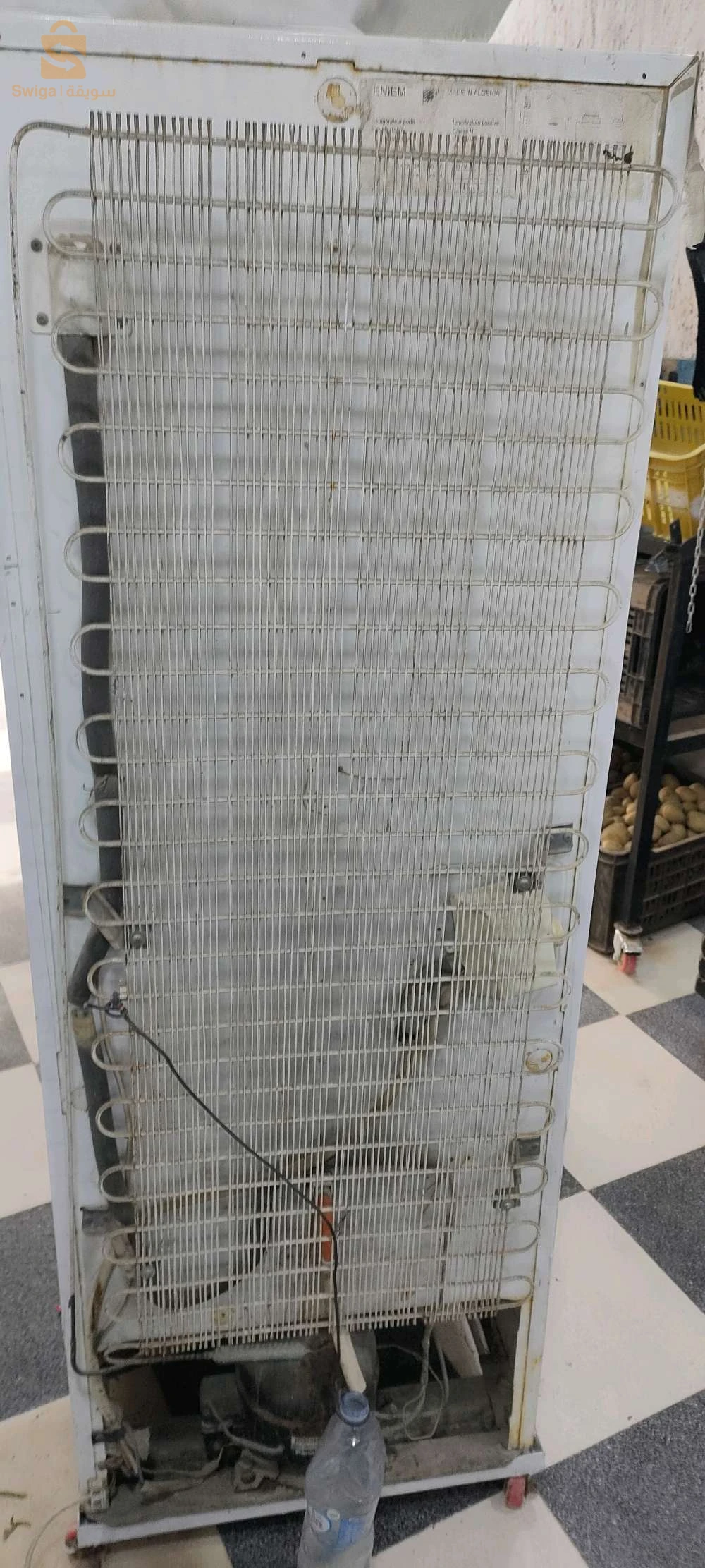frigo présentoir Eniem