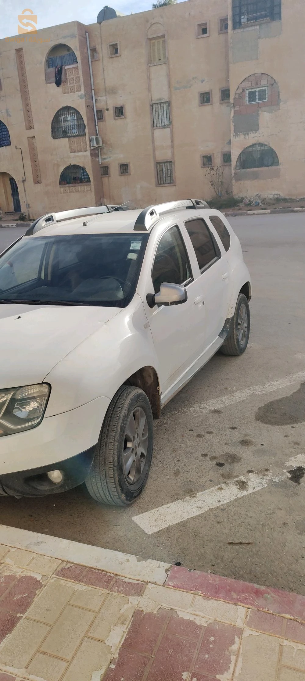 سيارة للبيع
