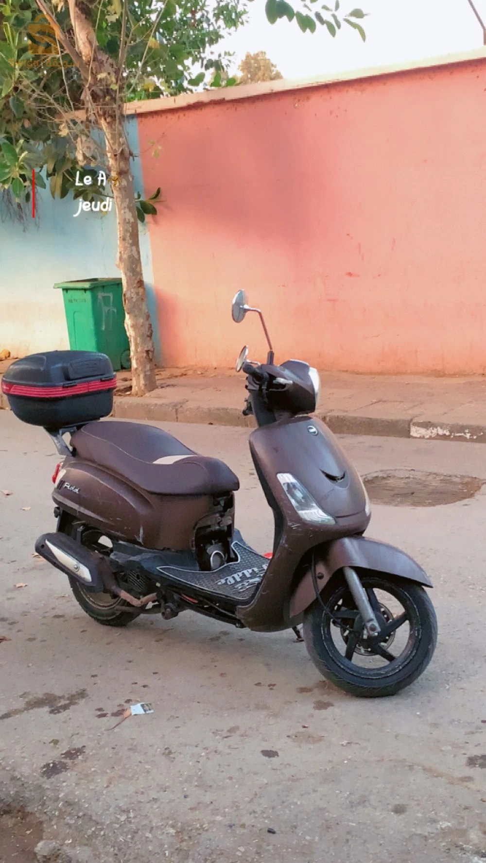 moto n9iya tae khedma motteur mayn9sch zit