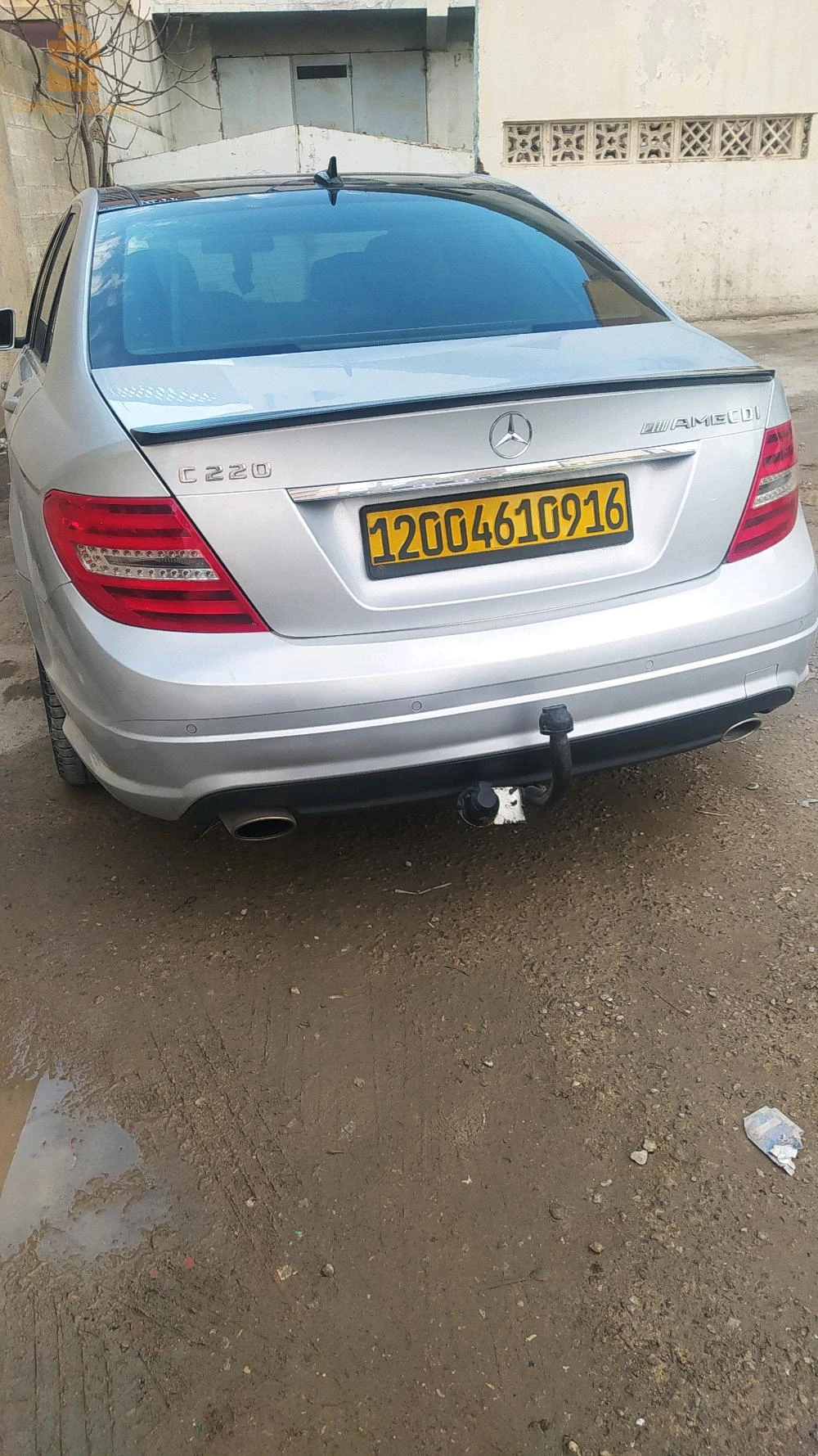 مرسيدس C 4 ام البواقي
