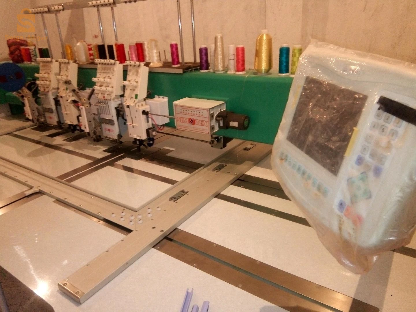 ماكنة طرز و فتلة