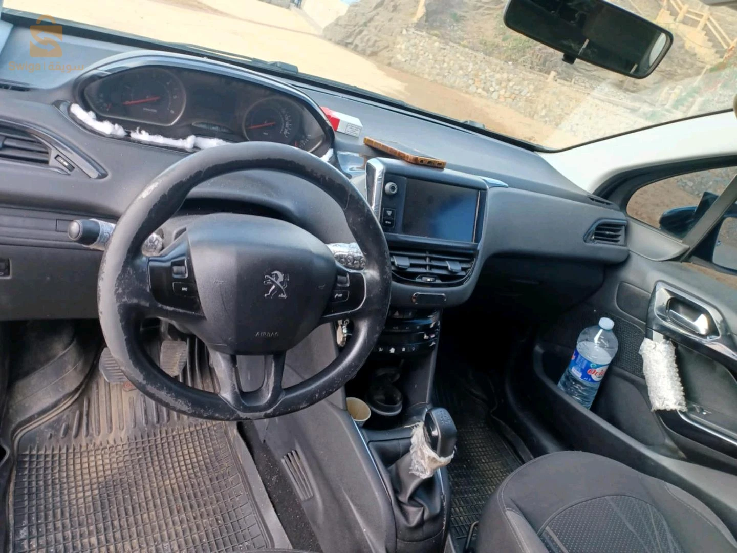 Peugeot 208 2014 10 BOUIRA