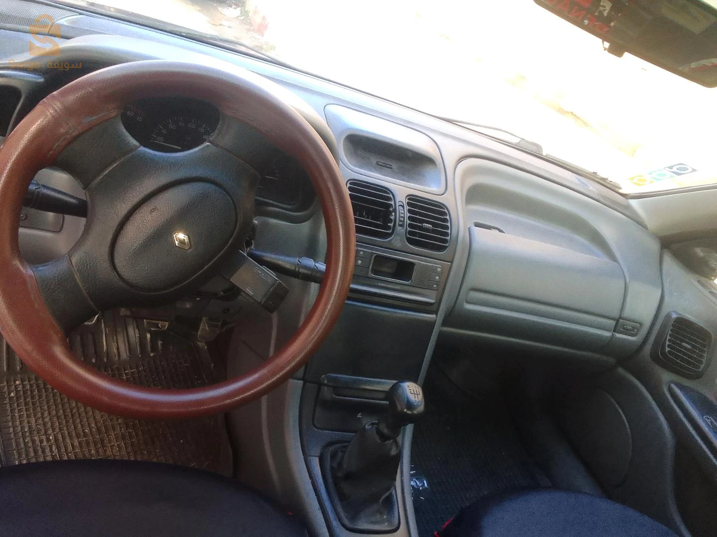 Renault Laguna 1994 46 AIN TEMOUCHENT