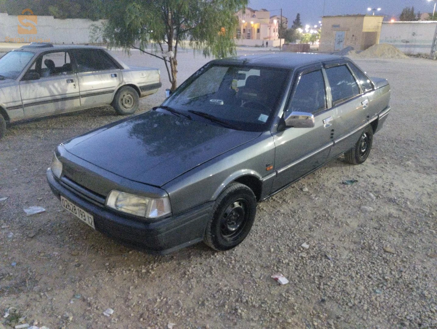 رينو R 21 1993 12 تبسة