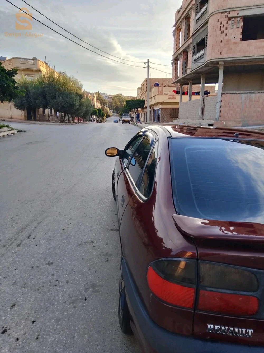 رينو Laguna 1994 46 عين تموشنت