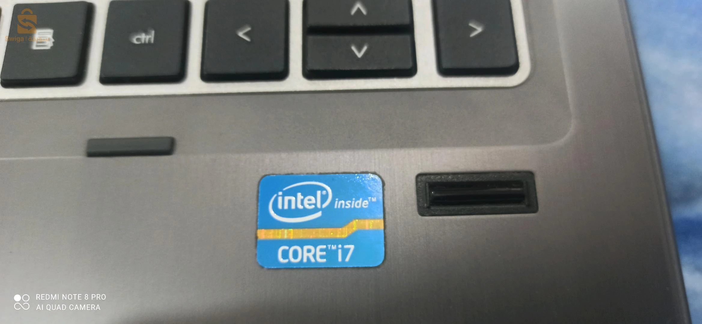 كمبيوتر في حالة جيدة hp i7 3génération  8g ram 500disk dur