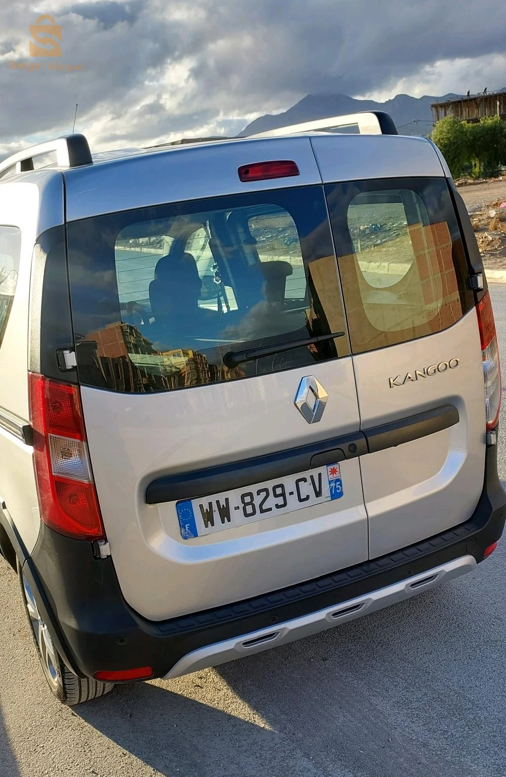 KANGOO 2024