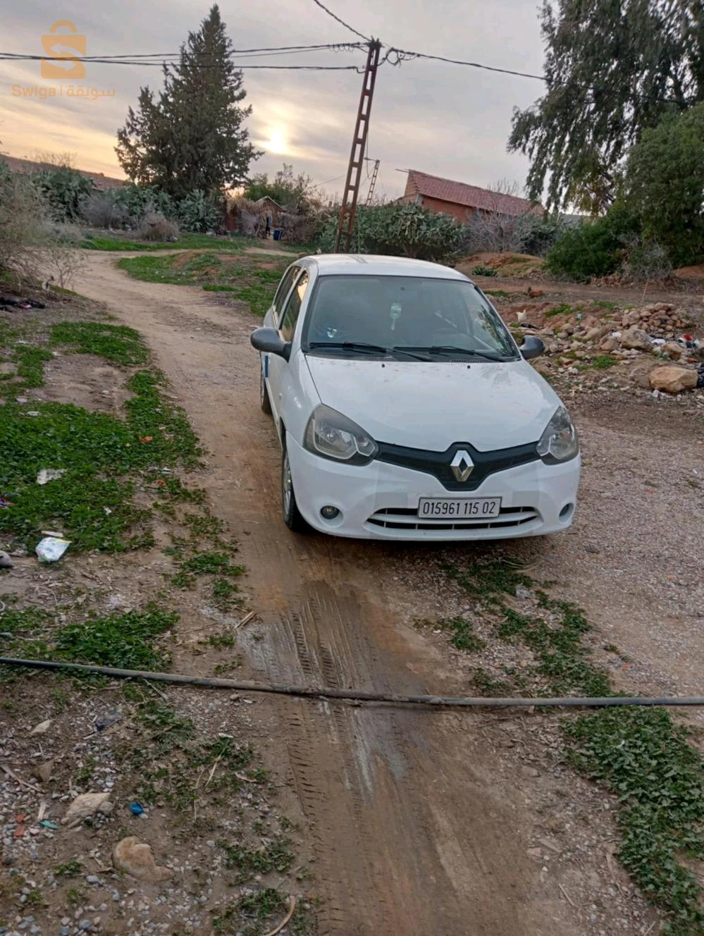 رينو Clio 2 2015 44 عين الدفلى