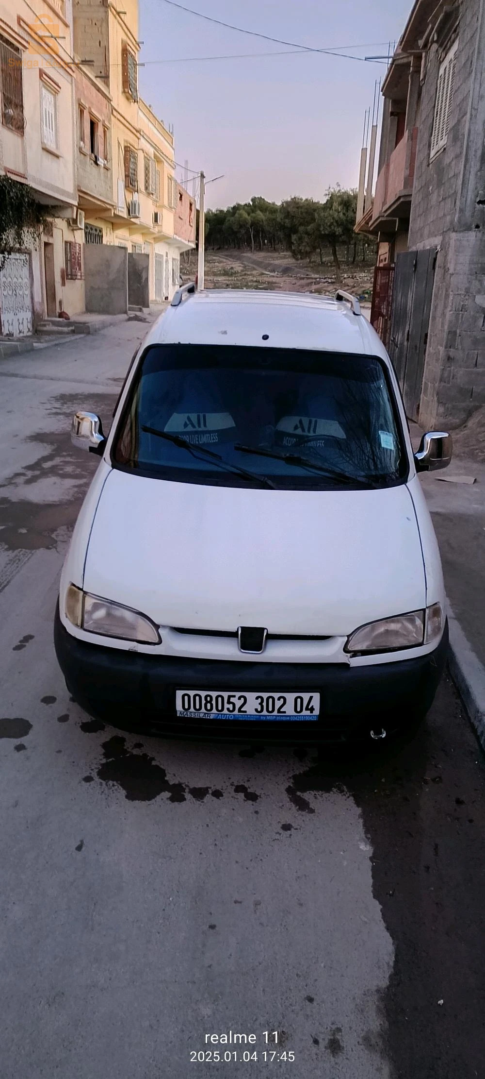 Peugeot Partner 2002 4 OUM EL BOUAGHI