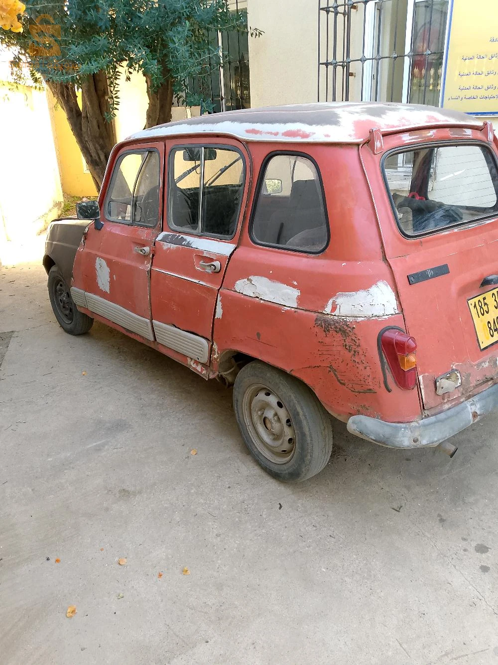 رينو R 4 1985 35 بومرداس