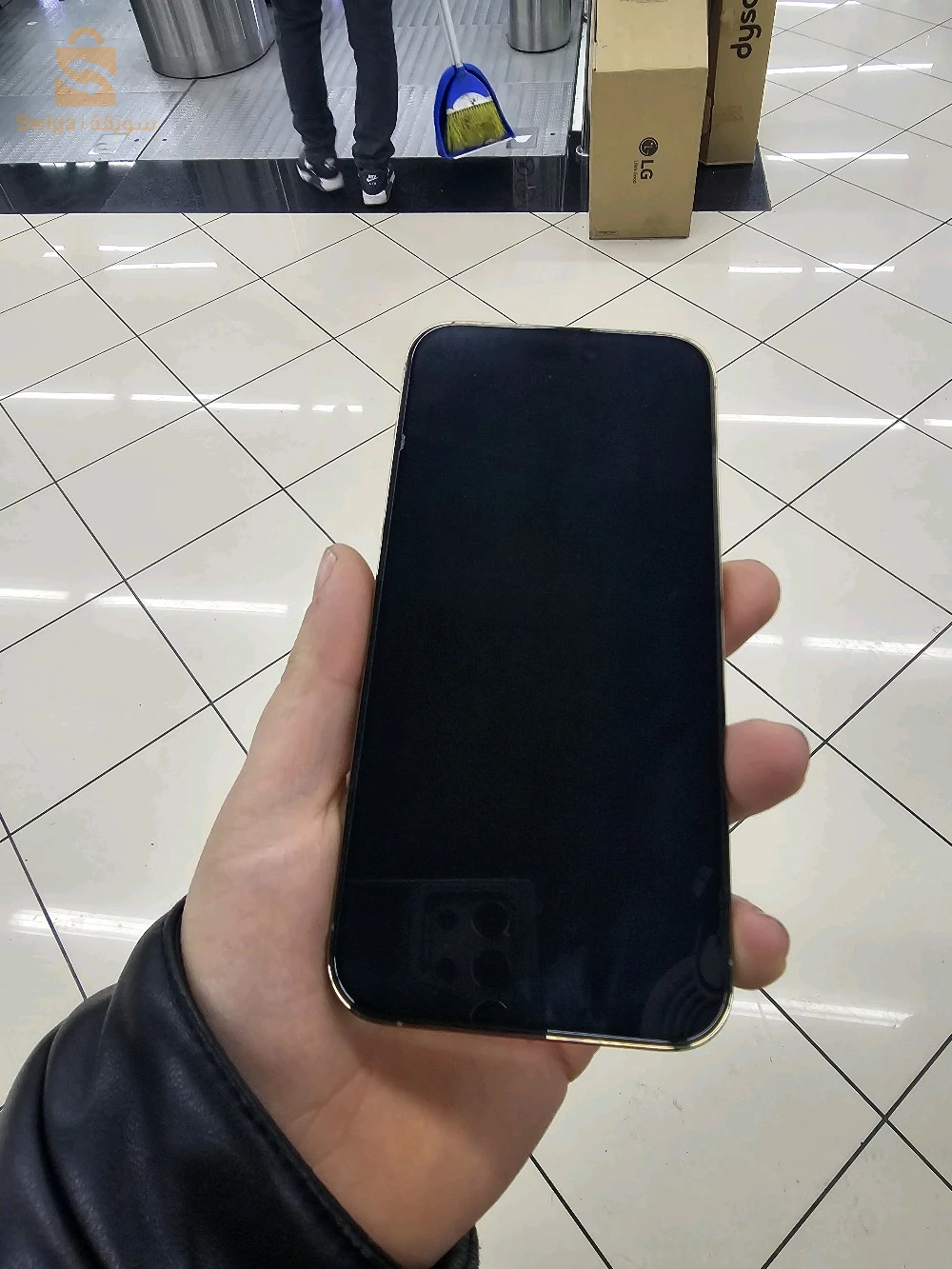 iPHONE


14 Pro Max CE ₩₩256gb


battery


100%


₽e etat 10/10
205000